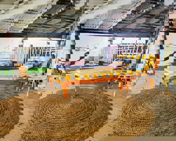 Mix 6 Bed Dorm (18-35 Age Only)