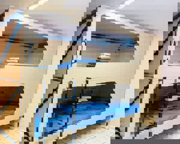 Mix 4 Bed Dorm (18-35 Age Only)